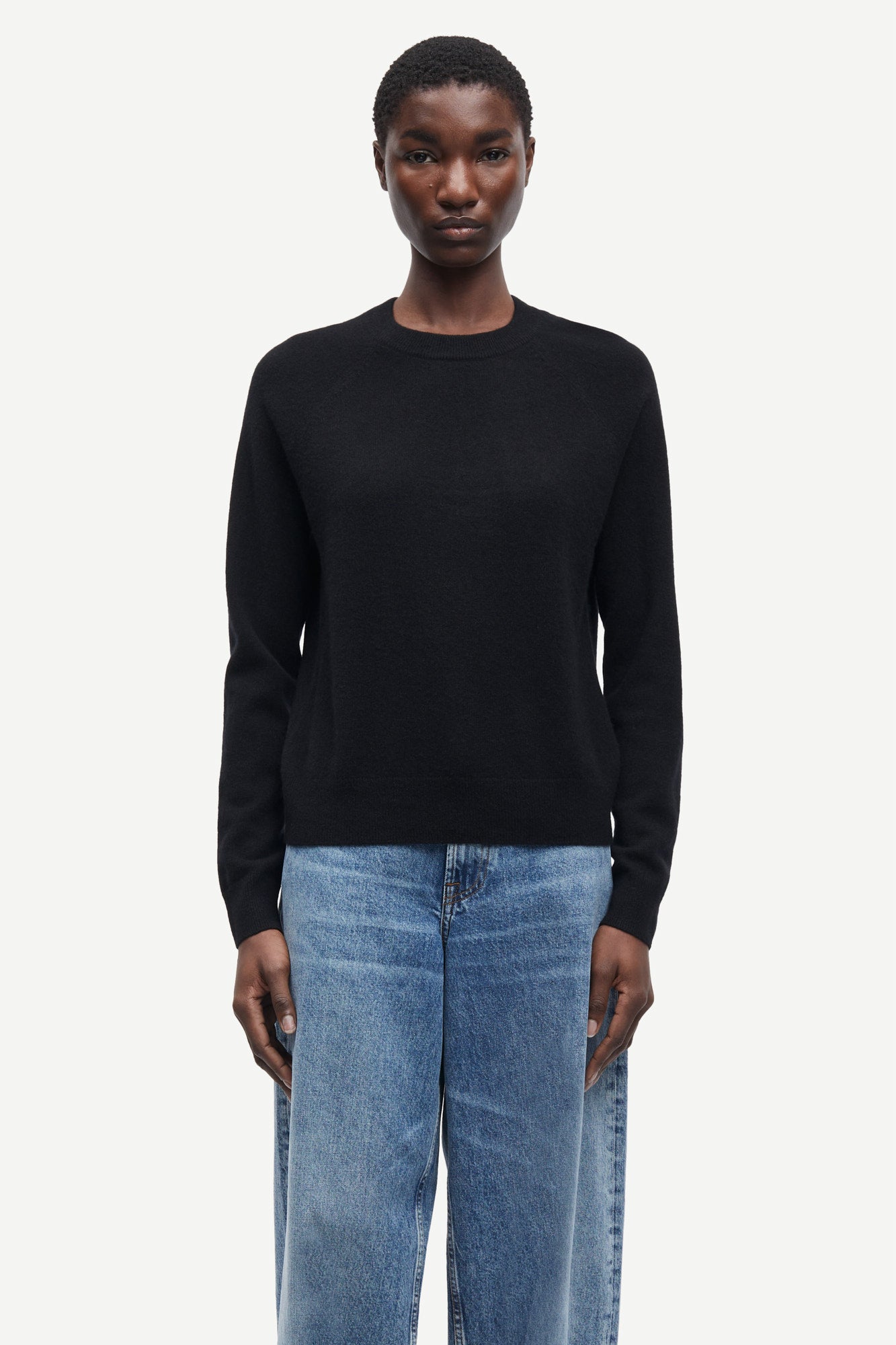 Boston o-neck sweater - sort